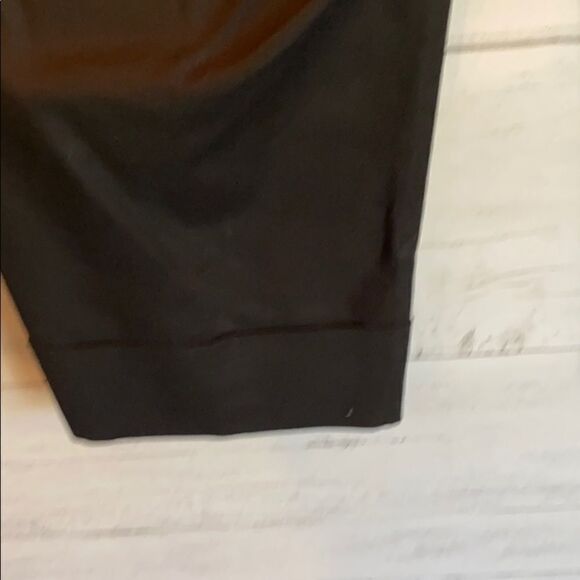 New Ann Taylor crops - Picture 5 of 7
